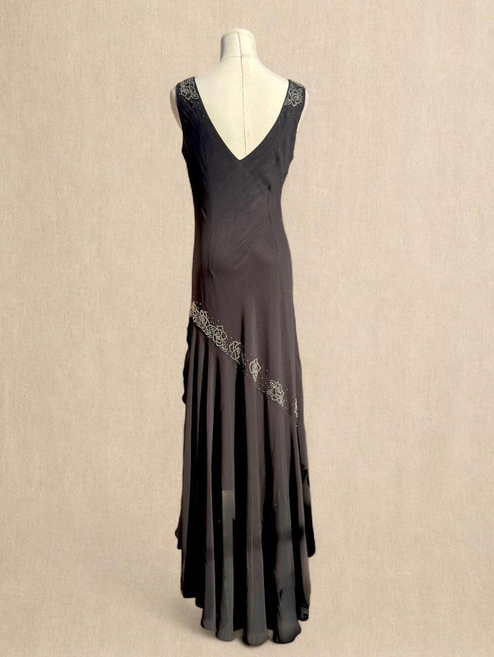 Black maxi dress with beaded floral and ruffled hem - Picture 6 of 8
